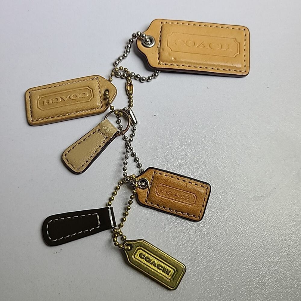 Unique Set Of Coach Vintage Leather Hang Tags Charm 4 With 2 Pulls And Chains